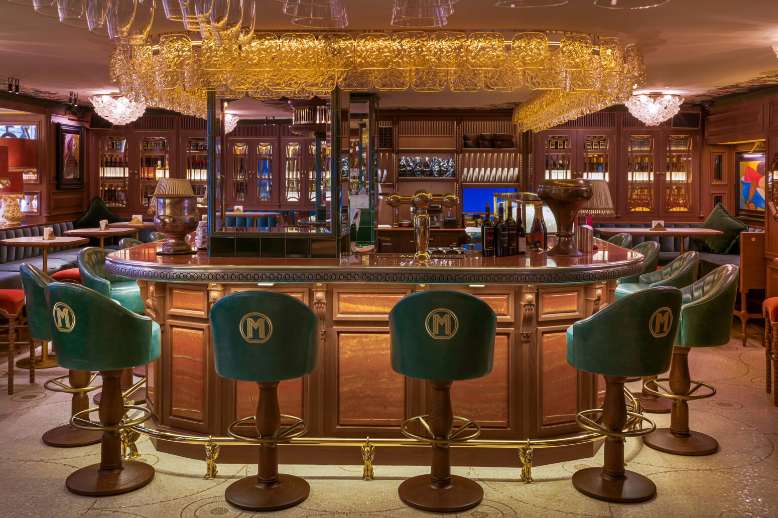 MARQUEÌ_S DE CUBAS - BARRA BAR 06