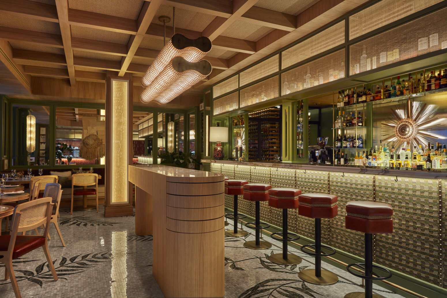 Vesper bar